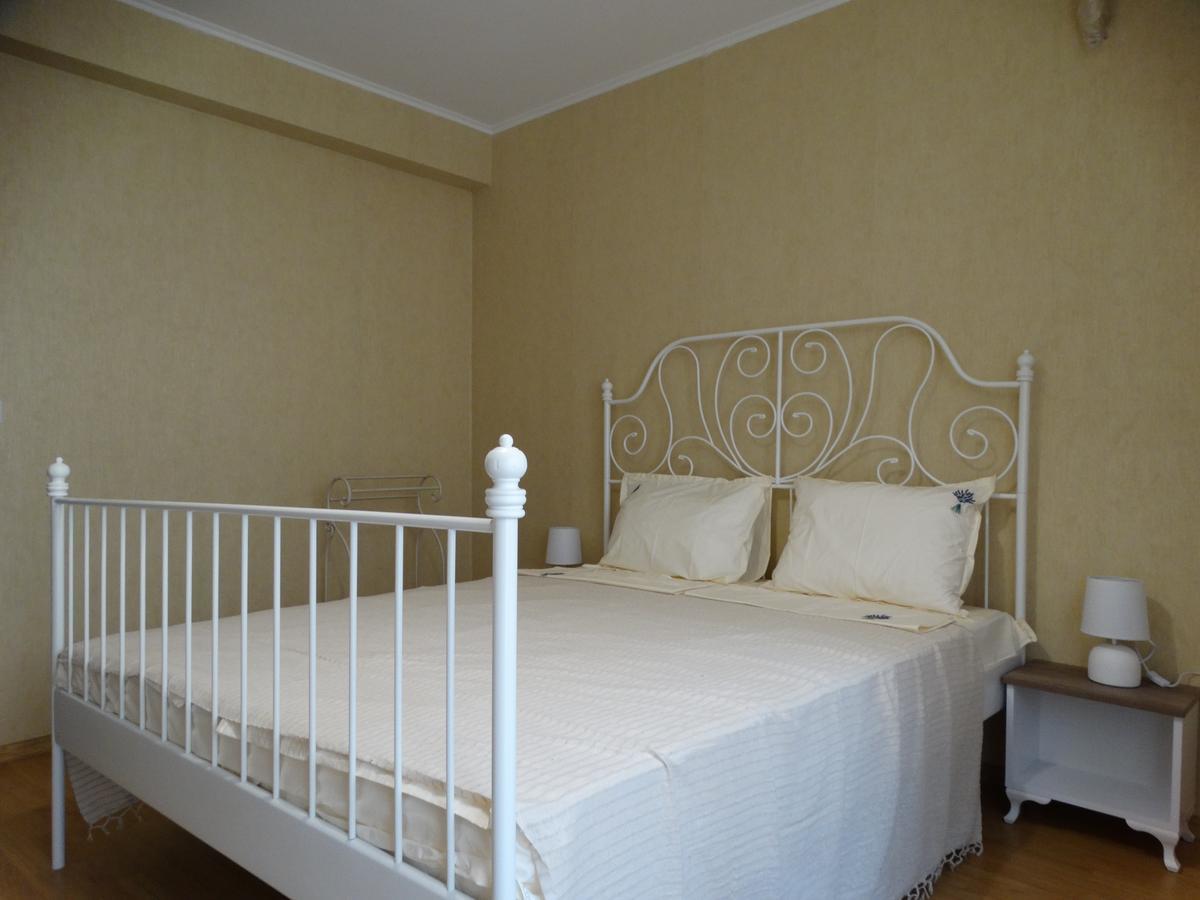 Апартаменты Lora Boutique Поморие Экстерьер фото